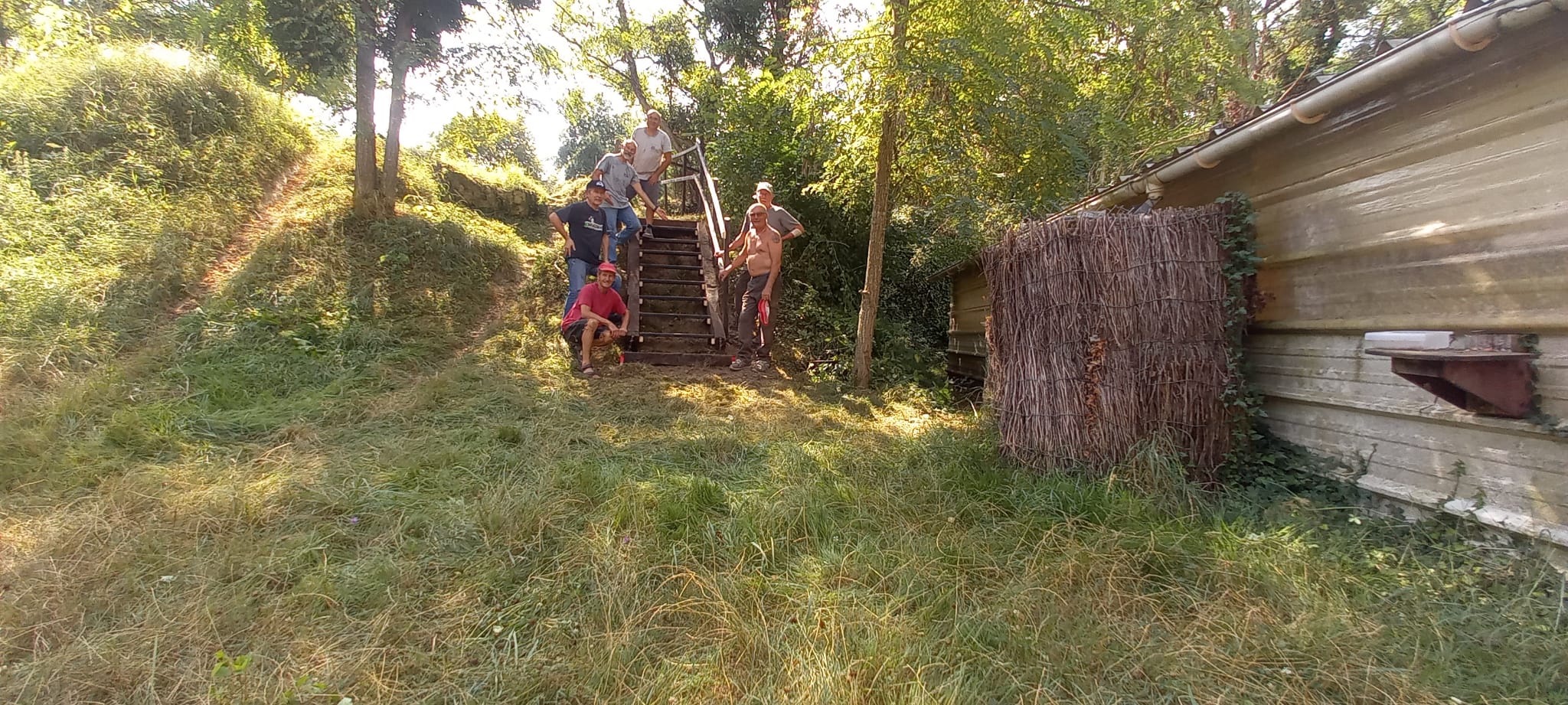 Lire la suite à propos de l’article 12 Aout 2024 travaux d&rsquo;escalier au terrain